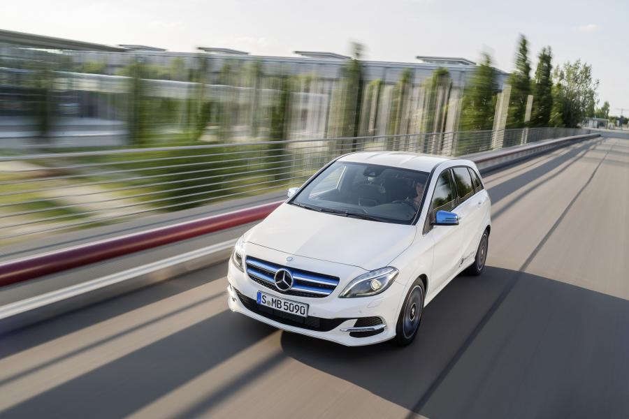  Mercedes-Benz B-Class Electric Drive 2014 года  (фото 2 из 74)